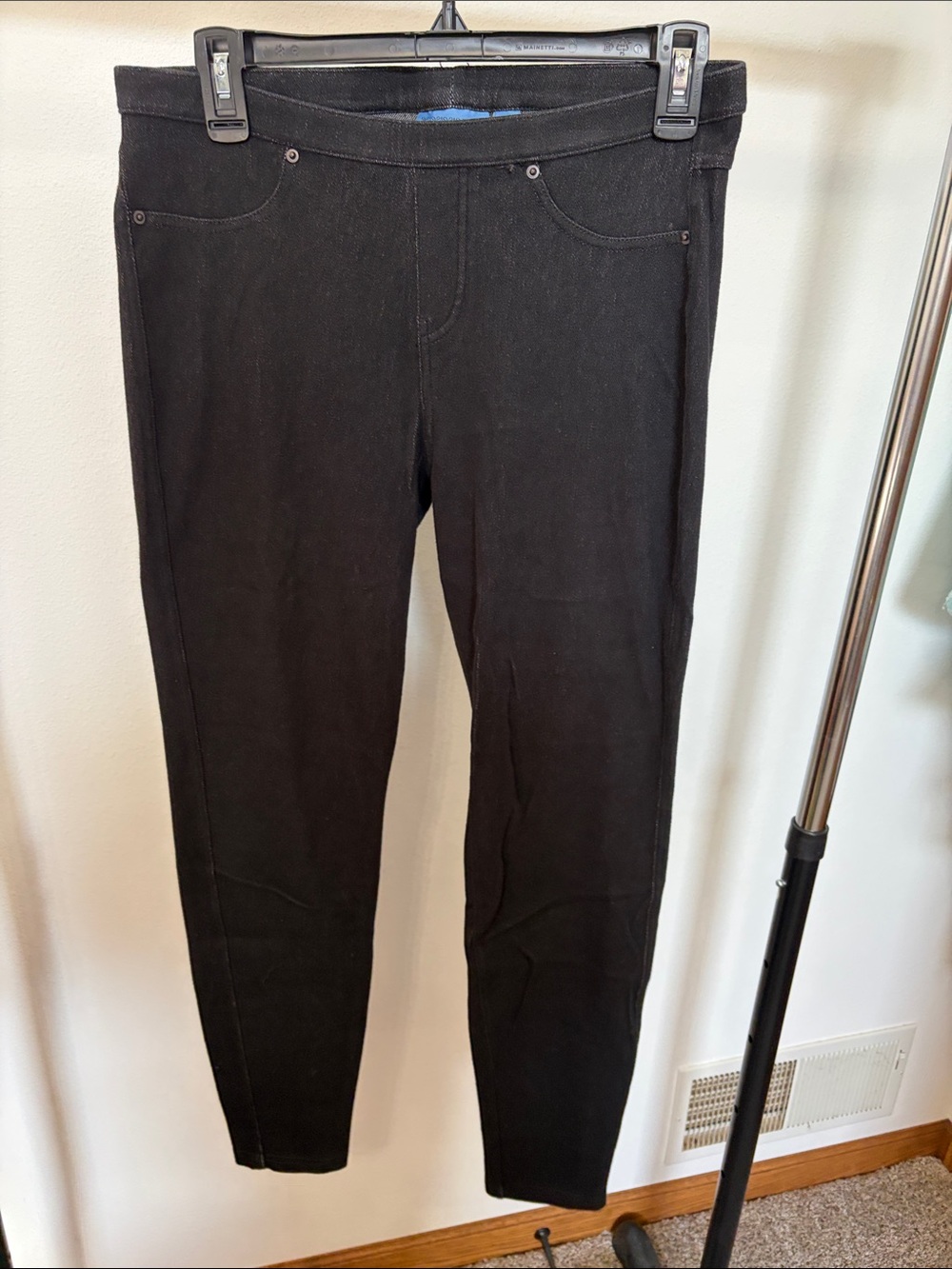 Simply Vera Wang black  denim jeggings